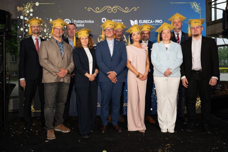 Złoty Biret 2026 dla naszego Opiekuna! 🏆